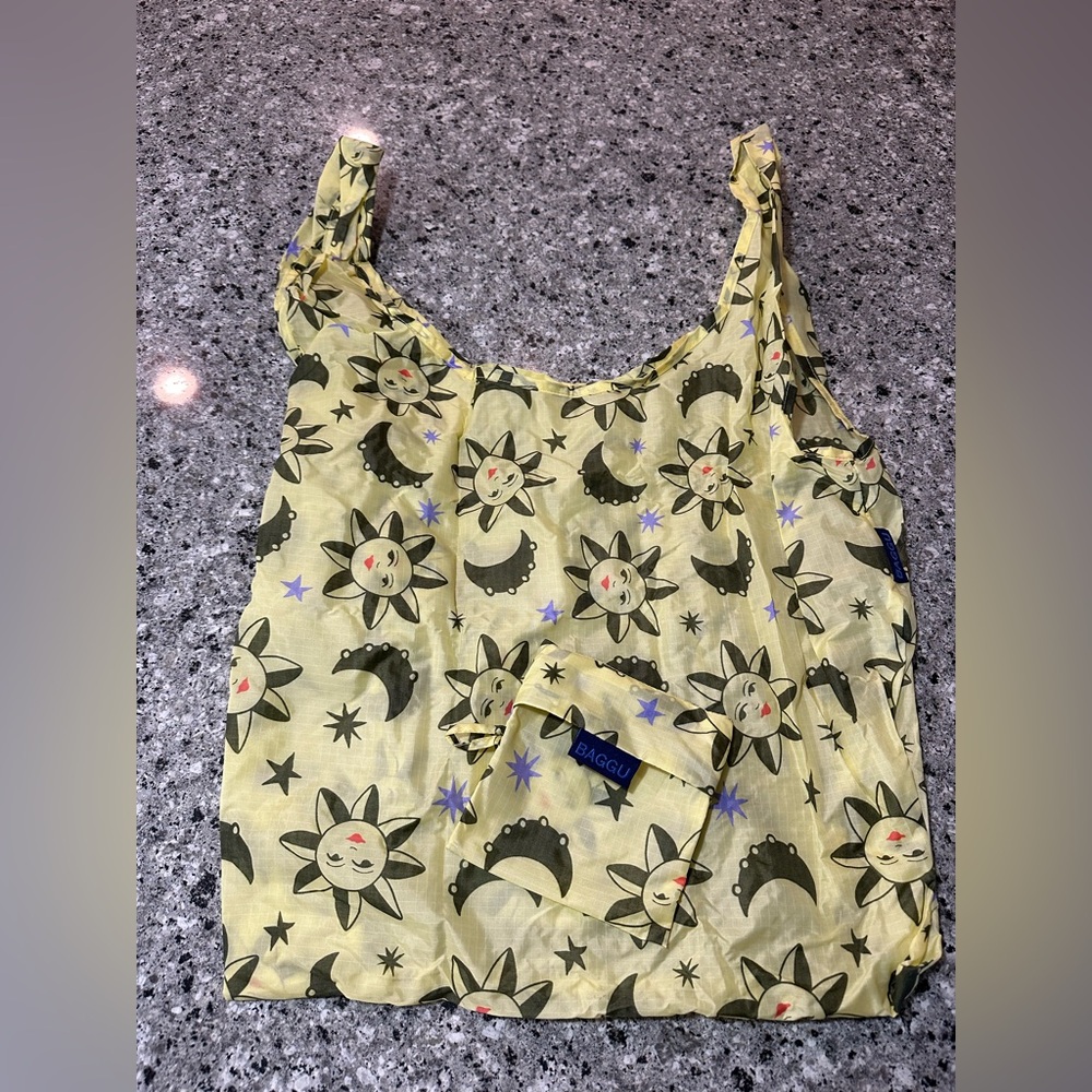 BAGGU reusable bag